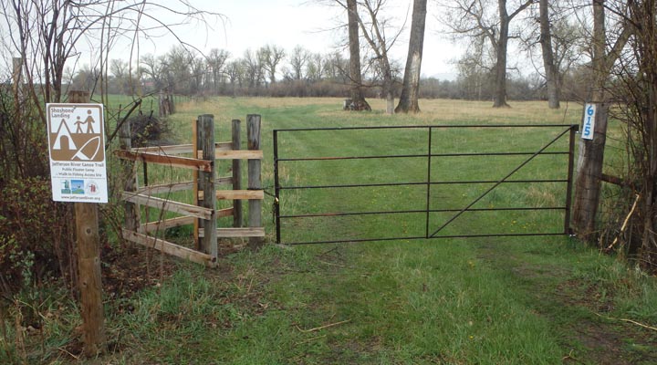 Front gate at Shoshone Landing Campsite.